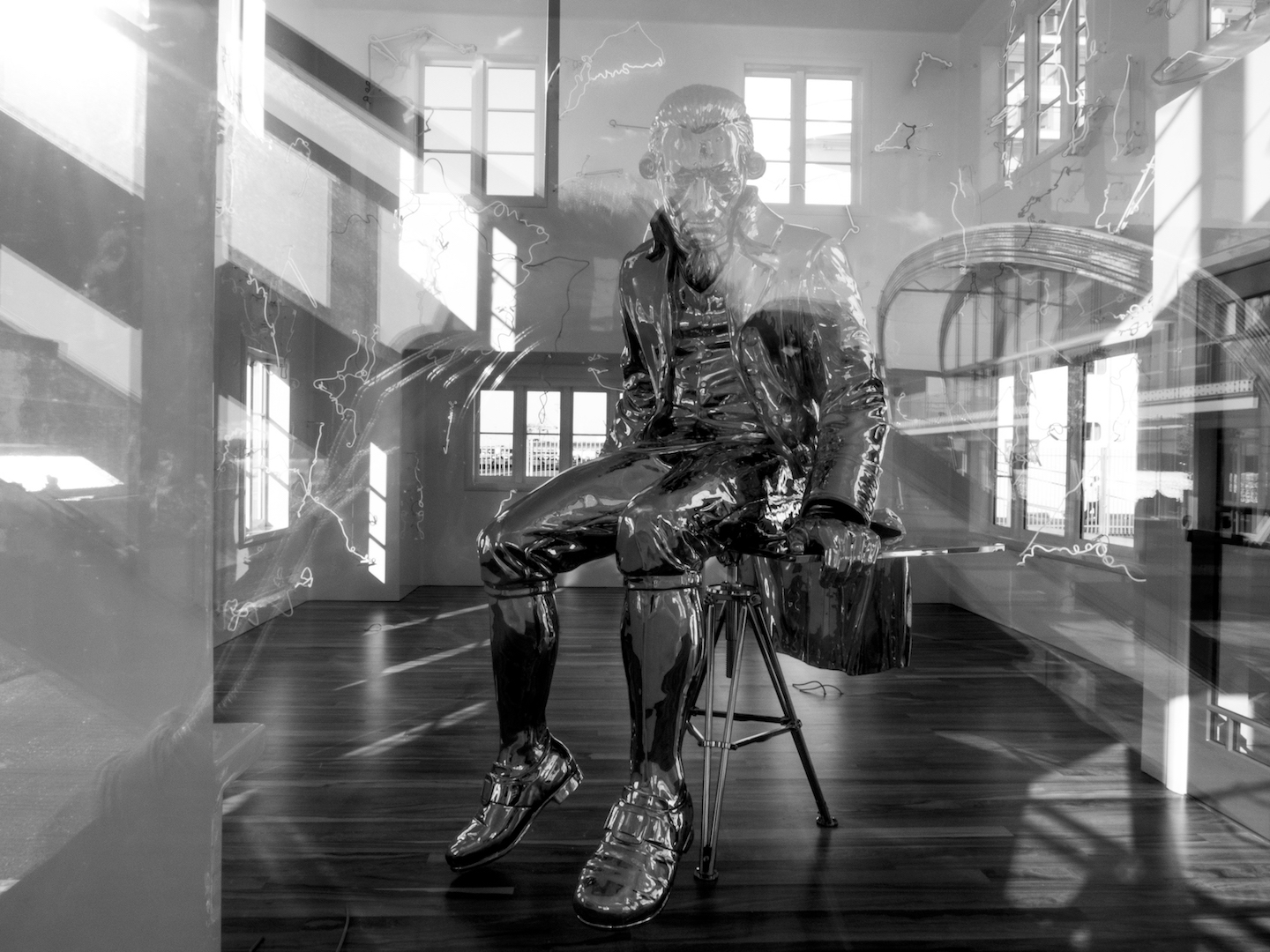 Queen Wharf Art - Street Photography Auckland