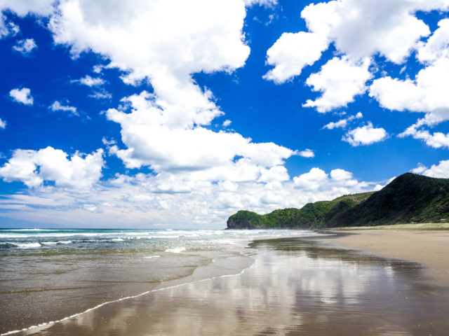 Piha Beach Clouds & Sky - Landscape Photography Auckland